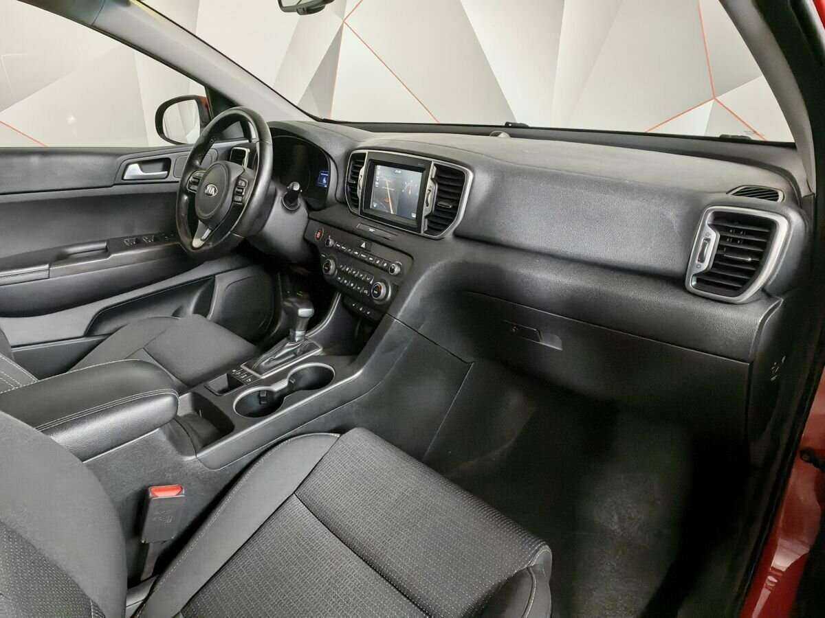 Б/У Киа Спортейдж 2017 года. Фото: #8