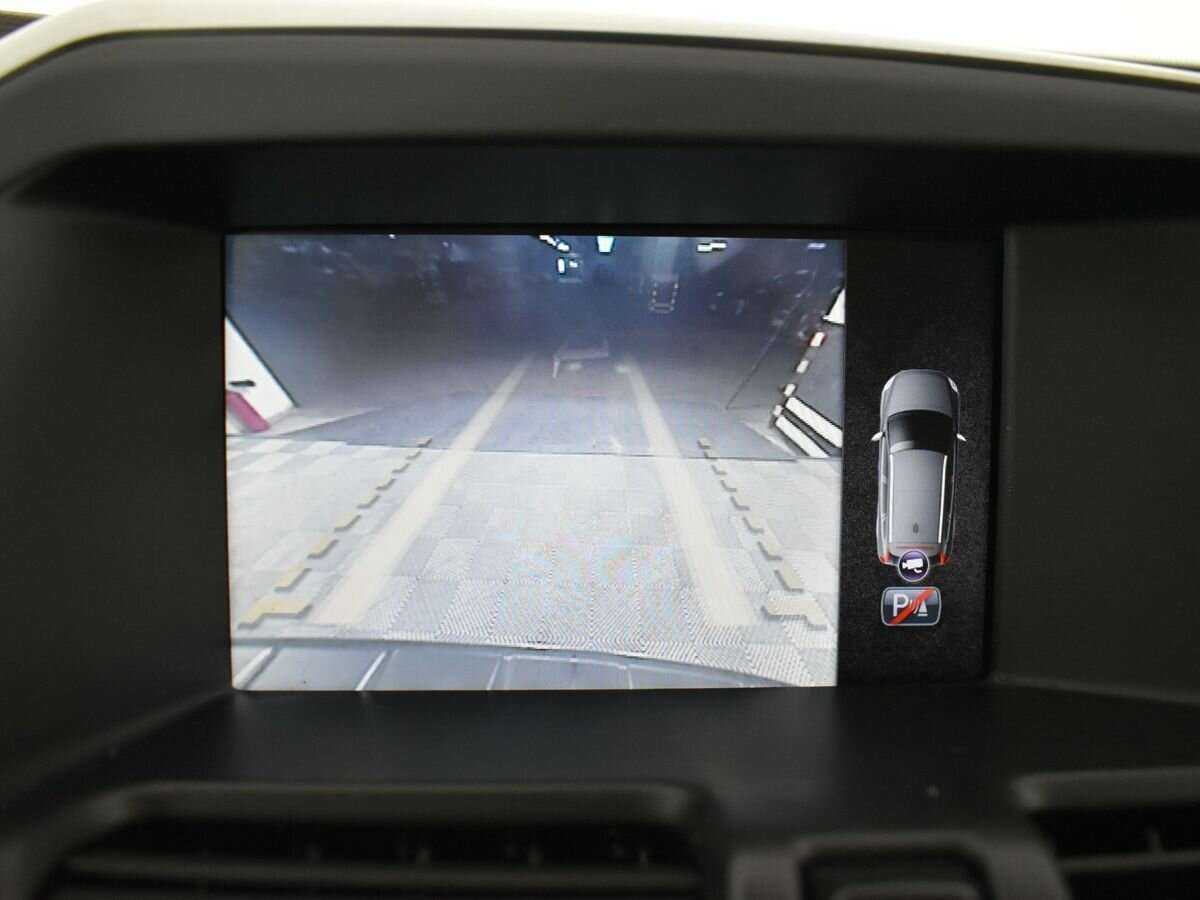 Б/У Вольво ИксЦ60 2013 года. Фото: #12