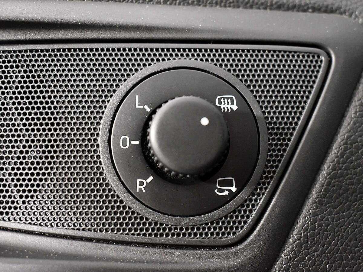 Б/У Шкода Йети 2017 года. Фото: #17