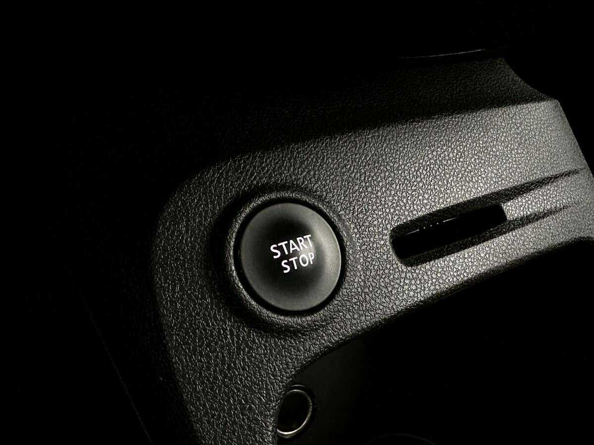 Б/У Рено Каптюр 2017 года. Фото: #13