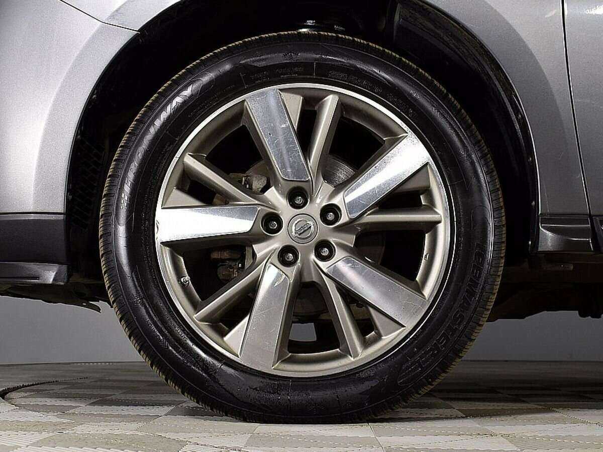 Б/У Ниссан Патфайндер 2015 года. Фото: #7