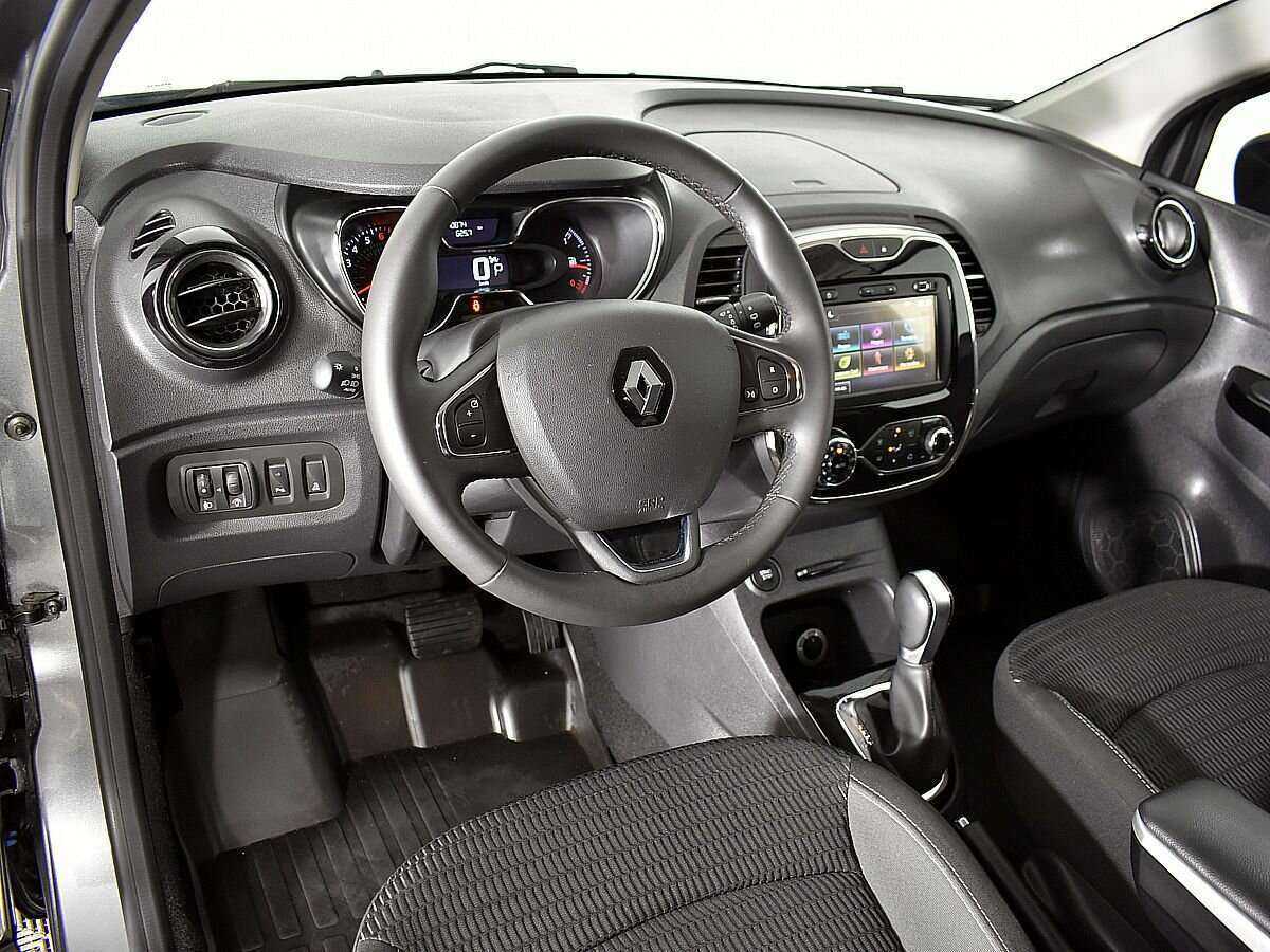 Б/У Рено Каптюр 2018 года. Фото: #6