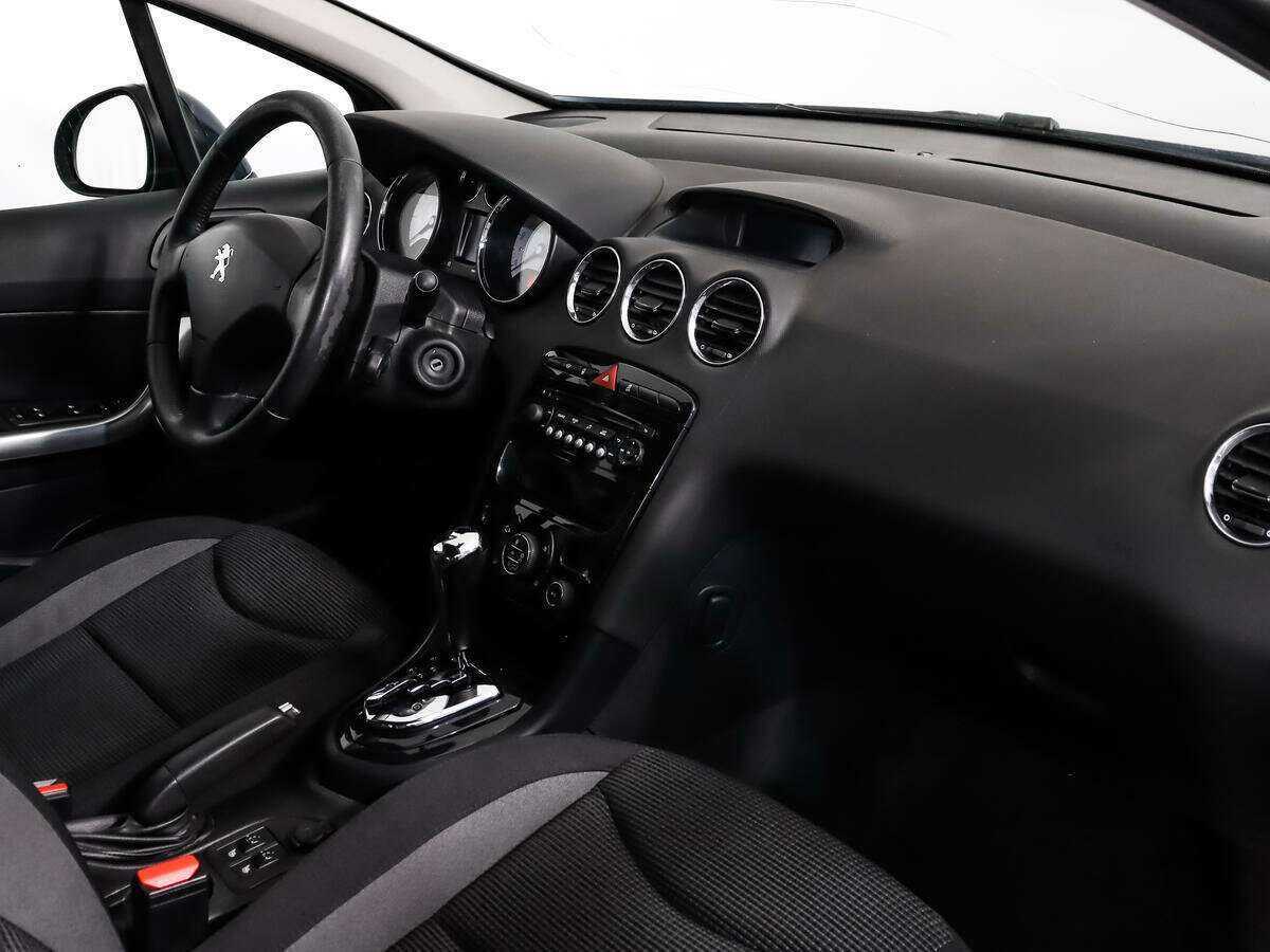 Б/У Пежо 408 2014 года. Фото: #10