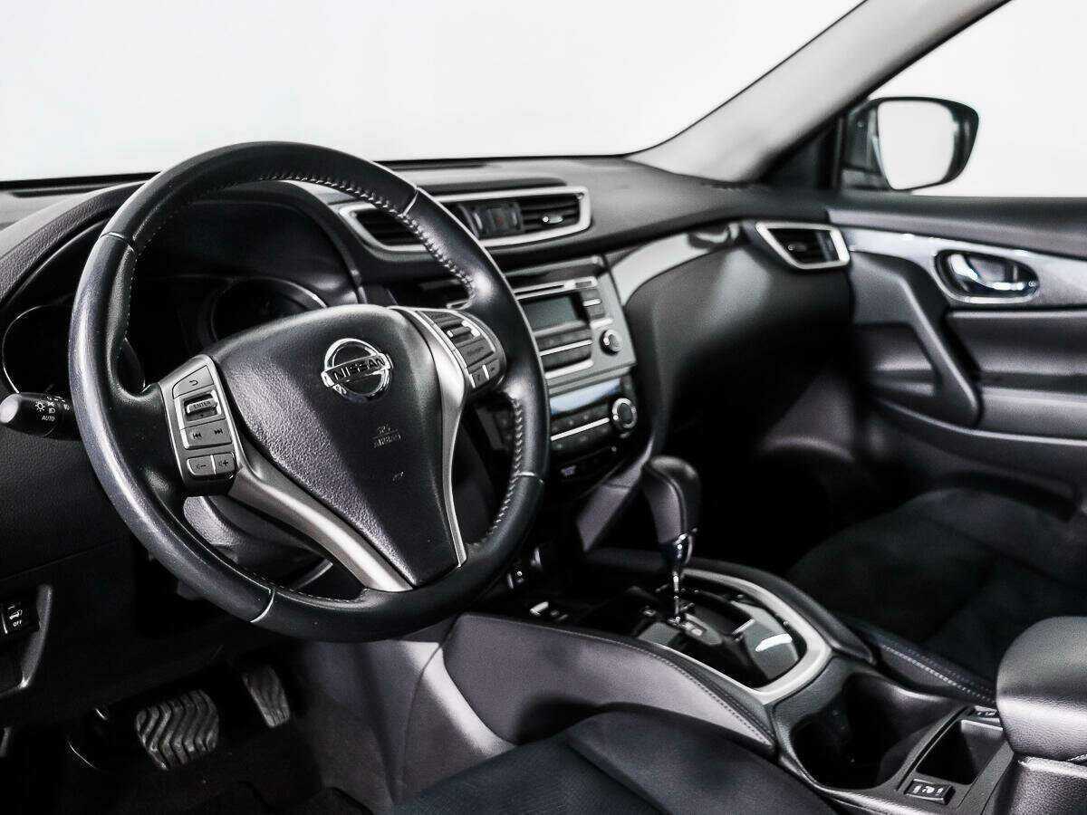 Б/У Ниссан Икс-Трейл 2016 года. Фото: #8