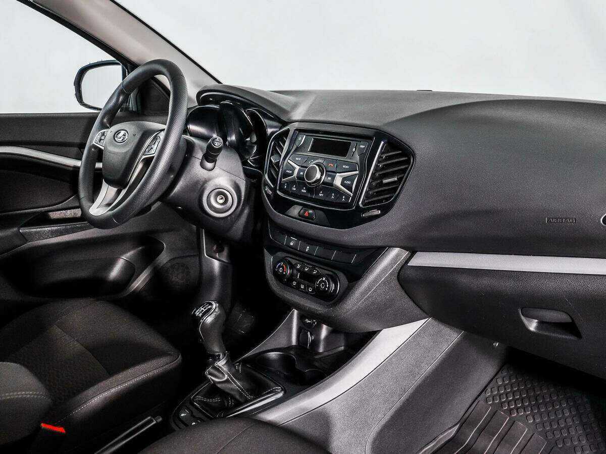 Б/У Лада (ВАЗ) Веста 2021 года. Фото: #10