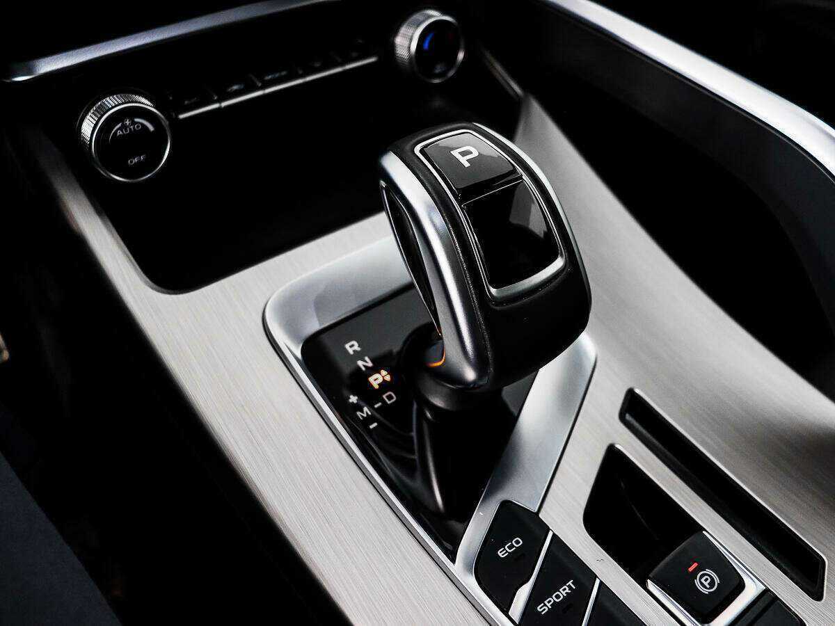 Б/У Джили Кулрэй 2021 года. Фото: #10