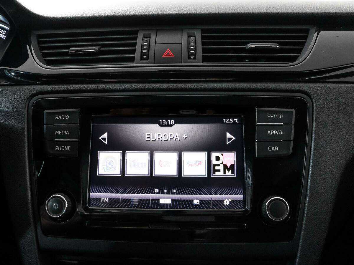 Б/У Шкода Рапид 2017 года. Фото: #11