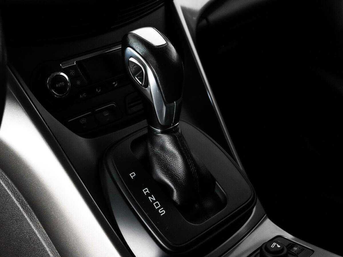 Б/У Форд Куга 2016 года. Фото: #9