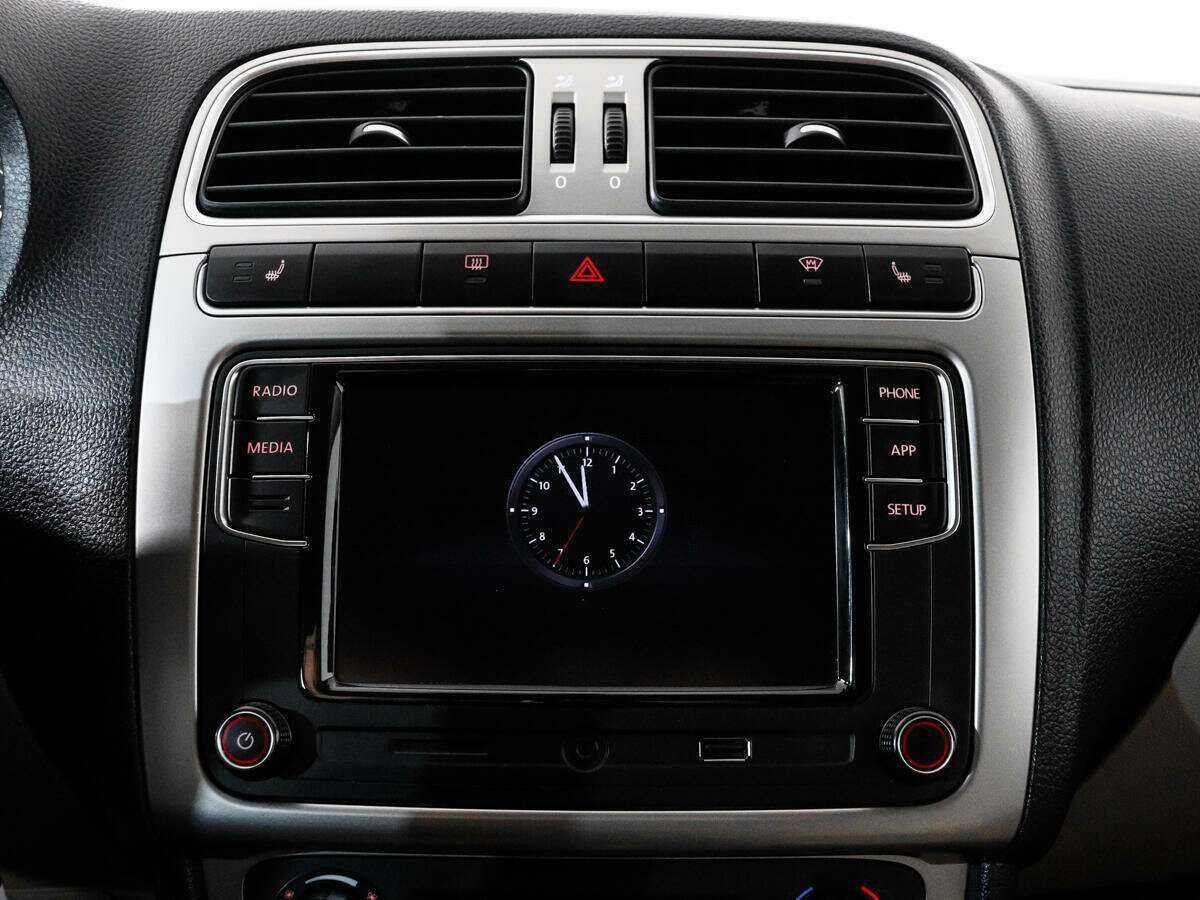 Б/У Фольксваген Поло 2018 года. Фото: #10