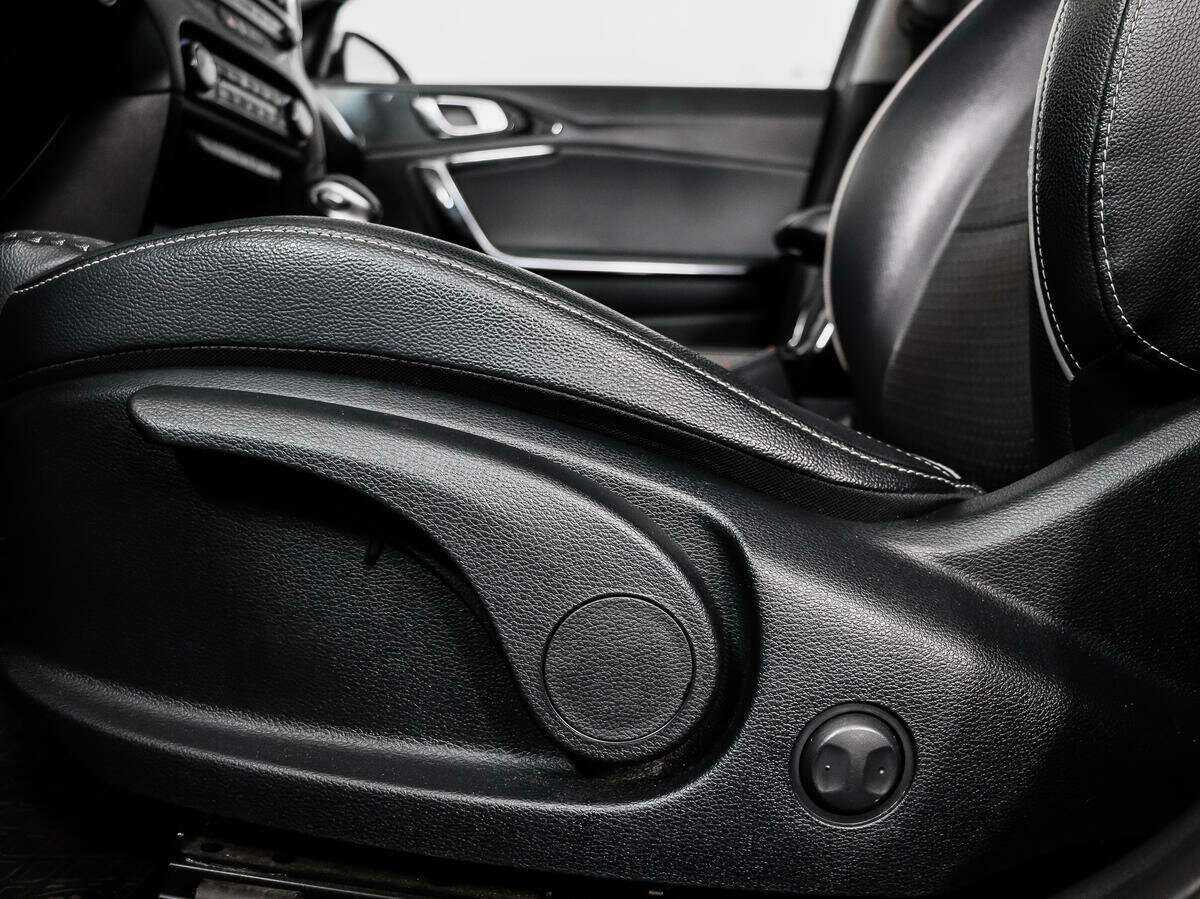 Б/У Киа Сид 2018 года. Фото: #9