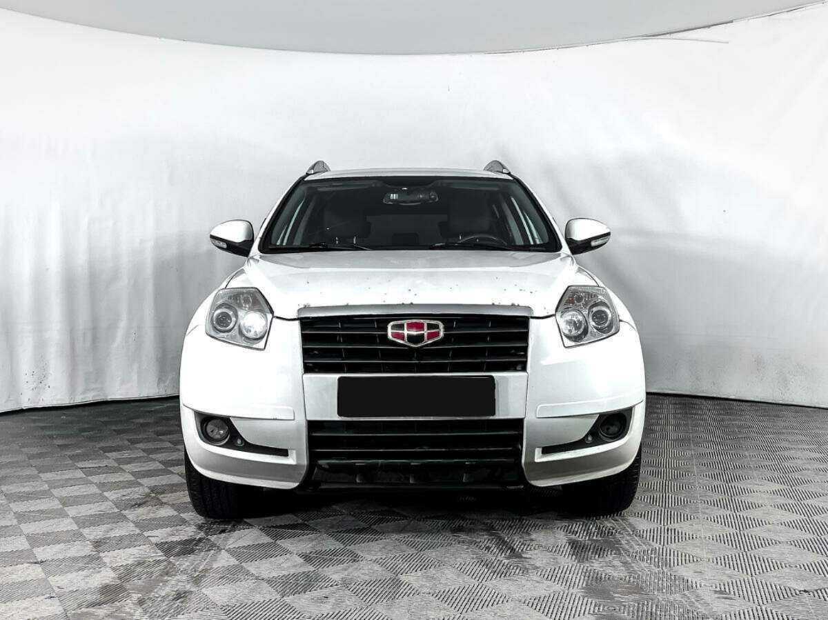 Б/У Джили Эмгранд Икс7 2015 года. Фото: #1