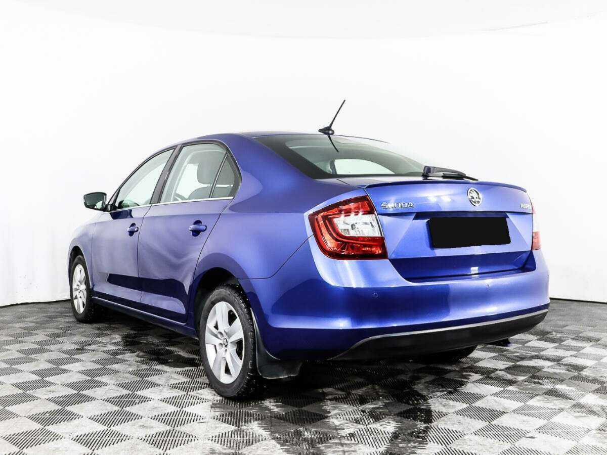 Б/У Шкода Рапид 2017 года. Фото: #6