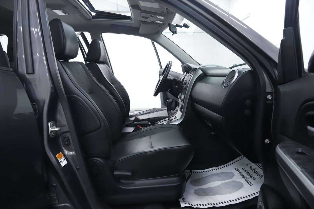 Б/У Сузуки Гранд Витара 2012 года. Фото: #16