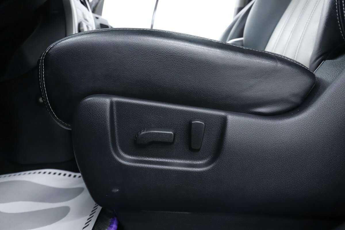 Б/У Ниссан Икс-Трейл 2013 года. Фото: #8