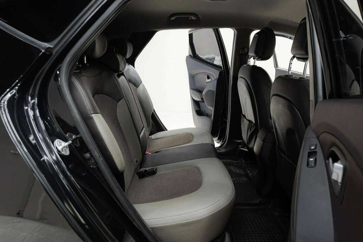 Б/У Хендай ай-икс35 2014 года. Фото: #13