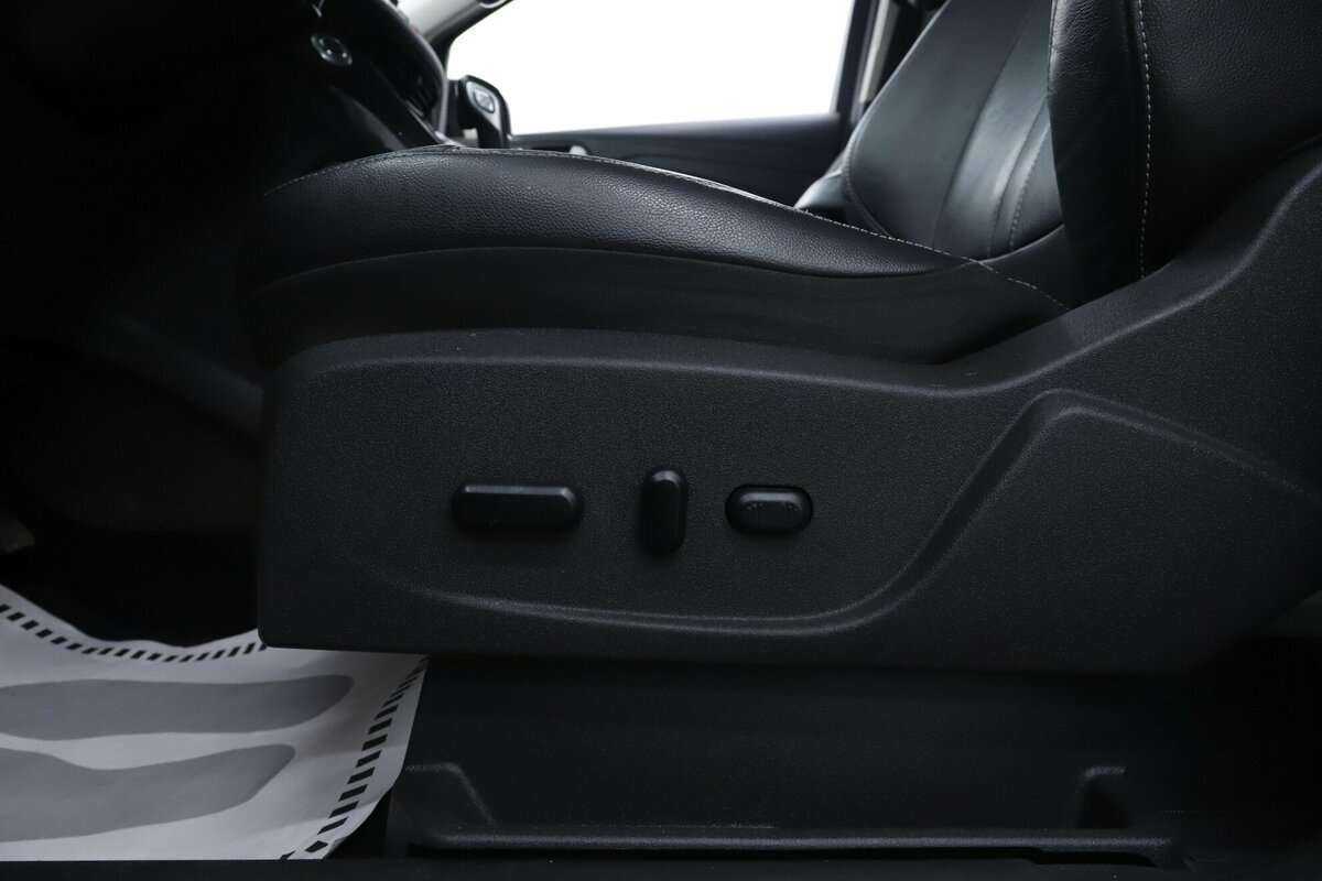 Б/У Форд Куга 2016 года. Фото: #7