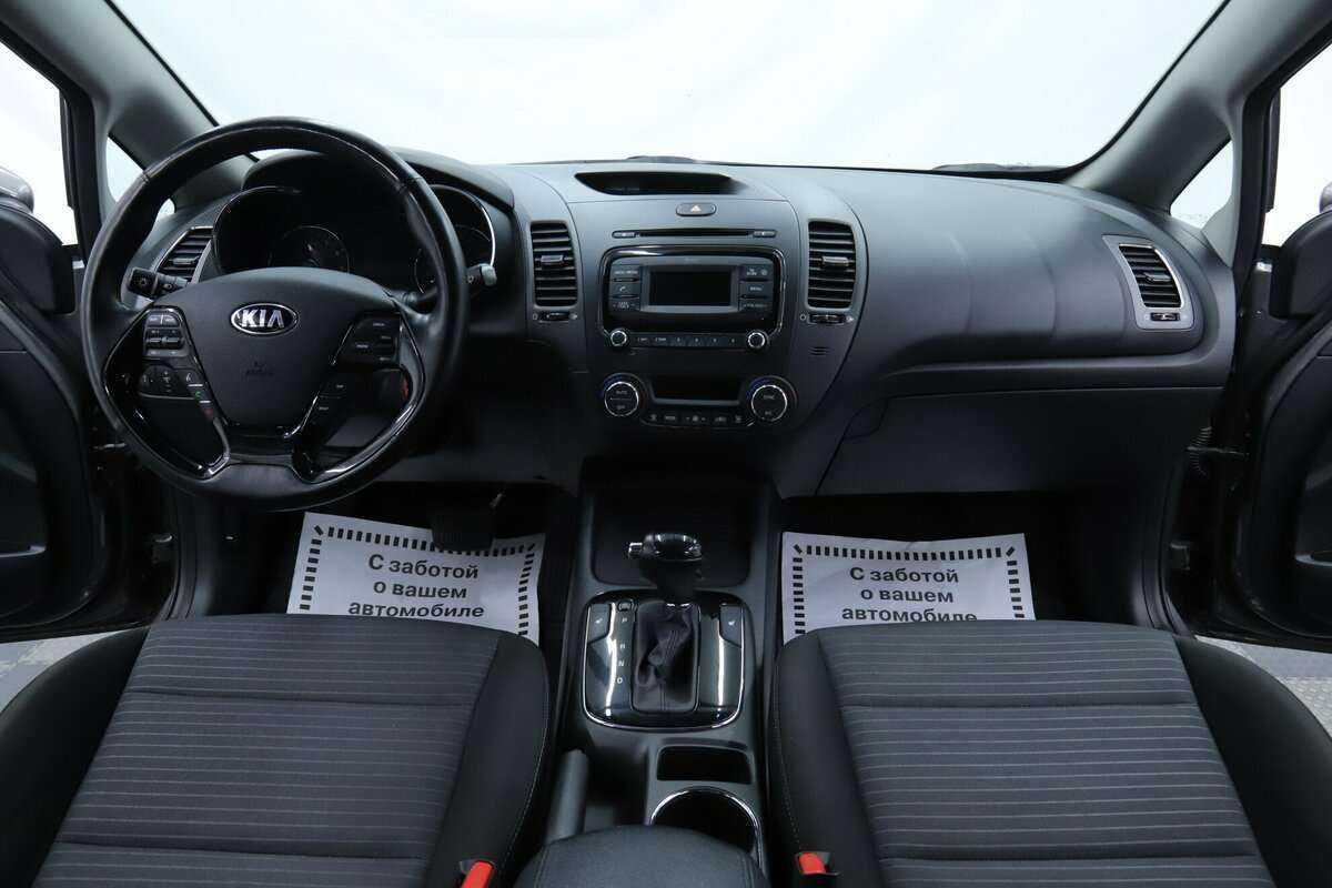 Б/У Киа Церато 2018 года. Фото: #9