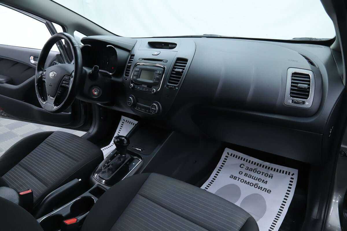 Б/У Киа Церато 2018 года. Фото: #14