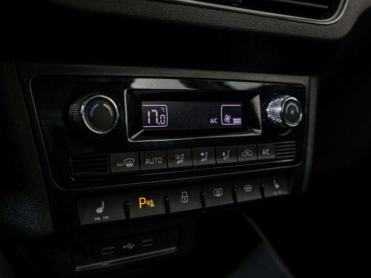 Б/У Шкода Рапид 2020 года. Фото: #17