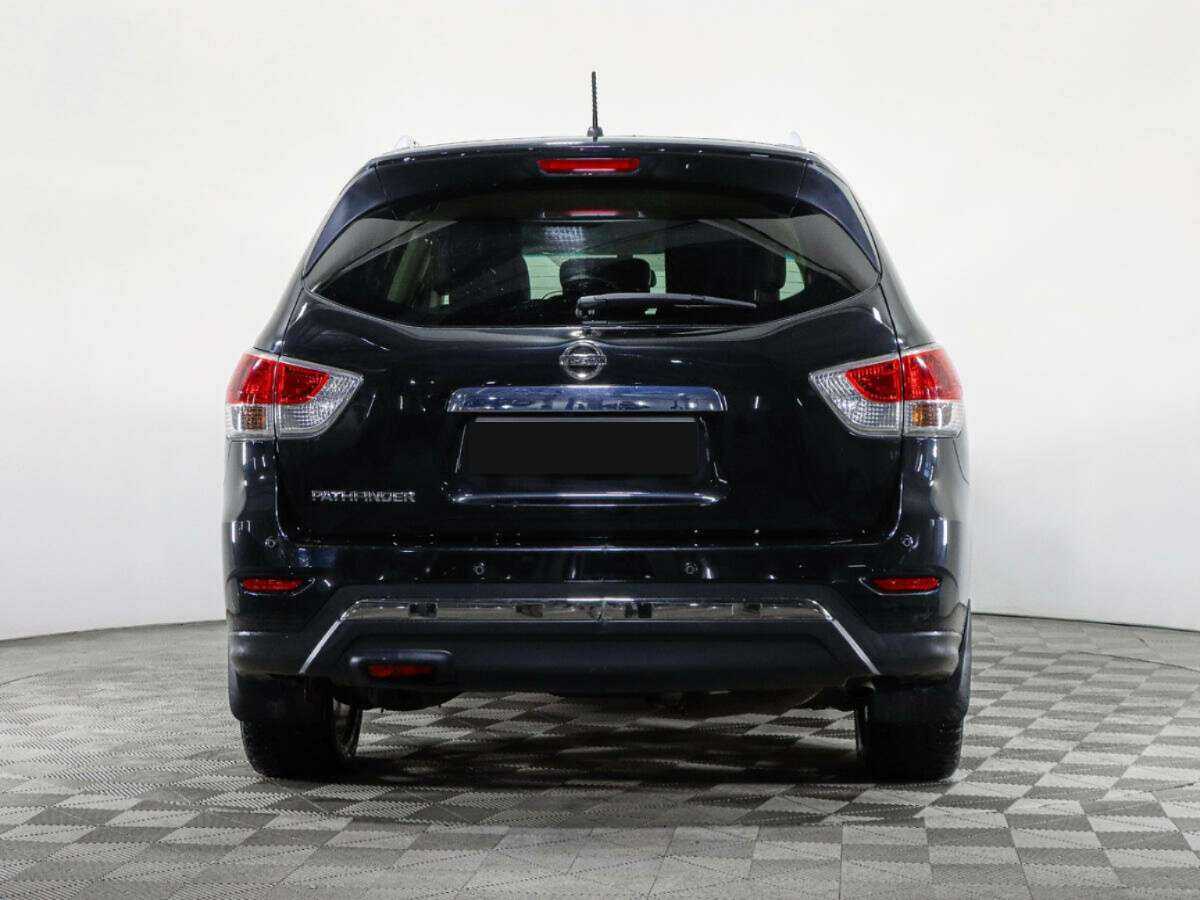 Б/У Ниссан Патфайндер 2015 года. Фото: #5