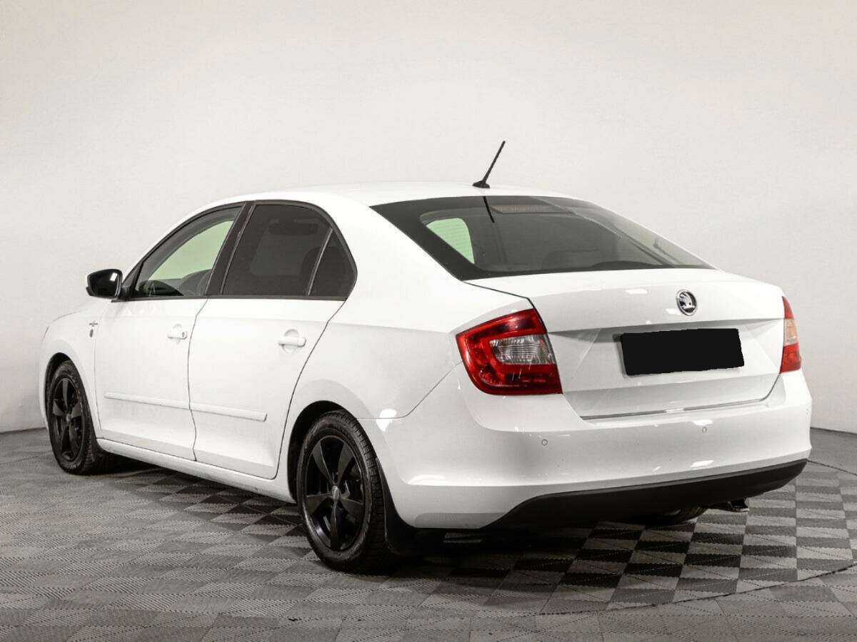 Б/У Шкода Рапид 2016 года. Фото: #6