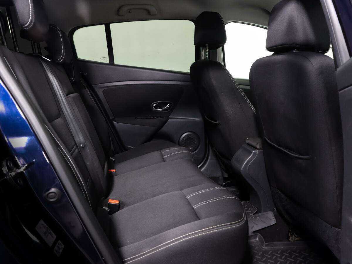 Б/У Рено Меган 2013 года. Фото: #12