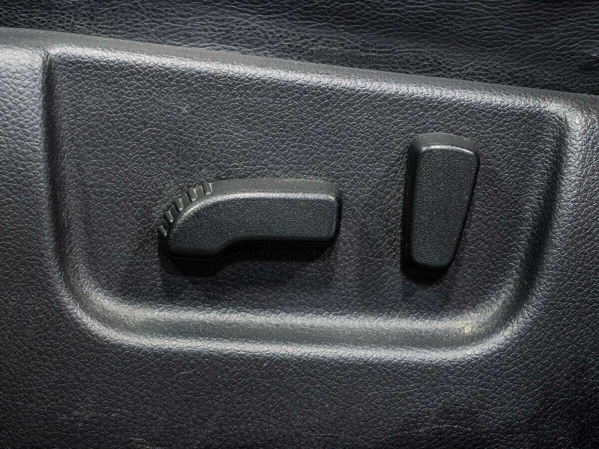 Б/У Ниссан Икс-Трейл 2012 года. Фото: #13