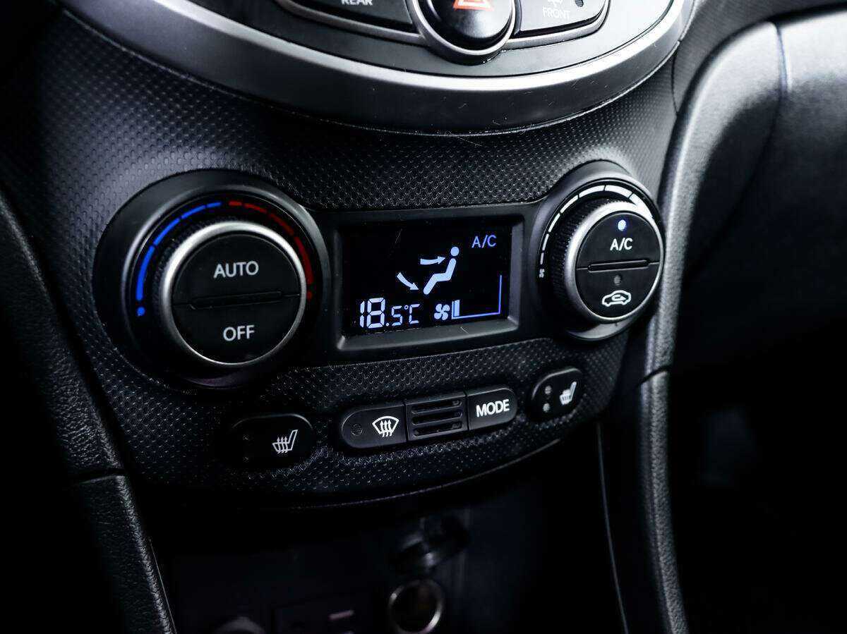 Б/У Хендай Солярис 2016 года. Фото: #11