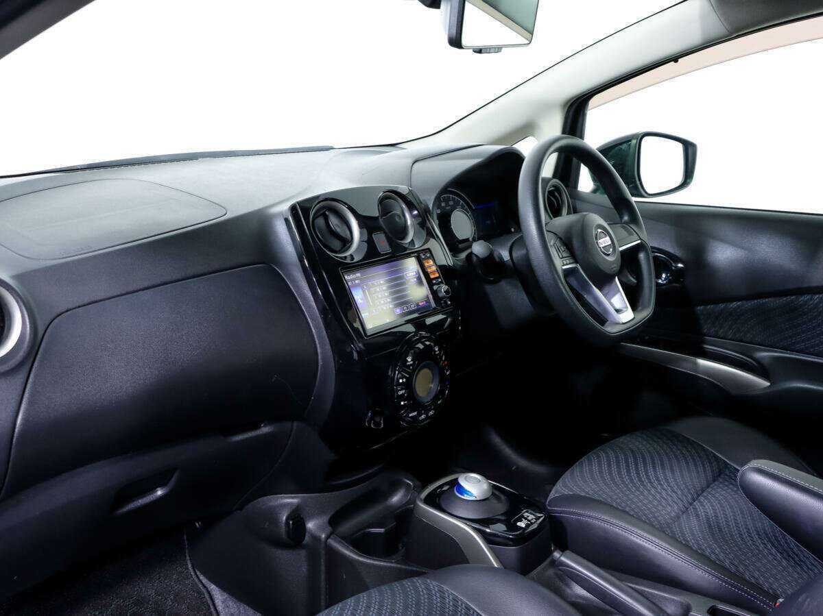 Б/У Ниссан Ноут 2017 года. Фото: #8