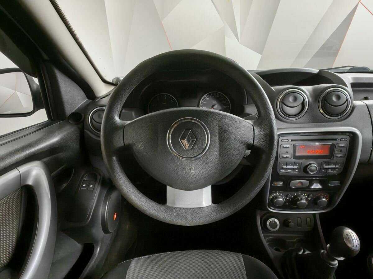 Б/У Рено Дастер 2012 года. Фото: #14