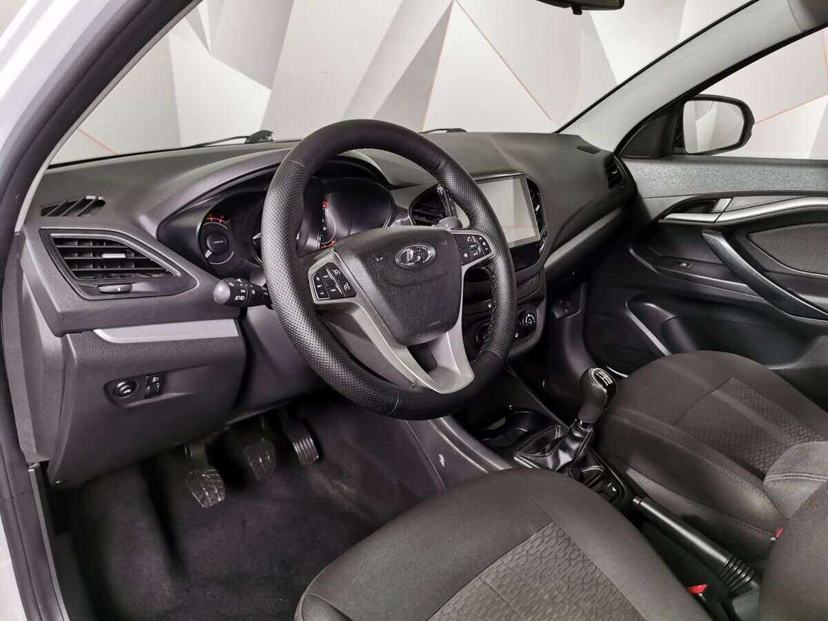 Б/У Лада (ВАЗ) Веста 2018 года. Фото: #13