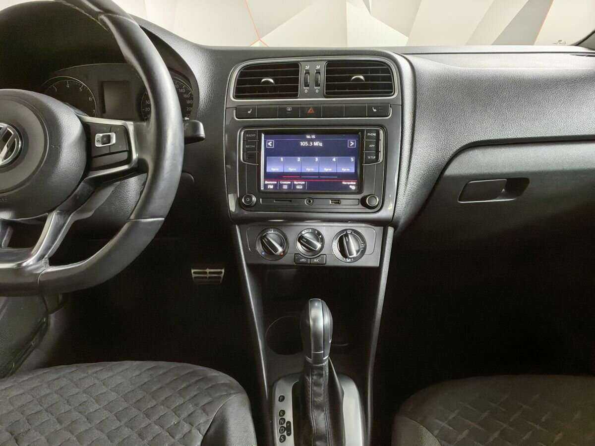 Б/У Фольксваген Поло 2018 года. Фото: #10