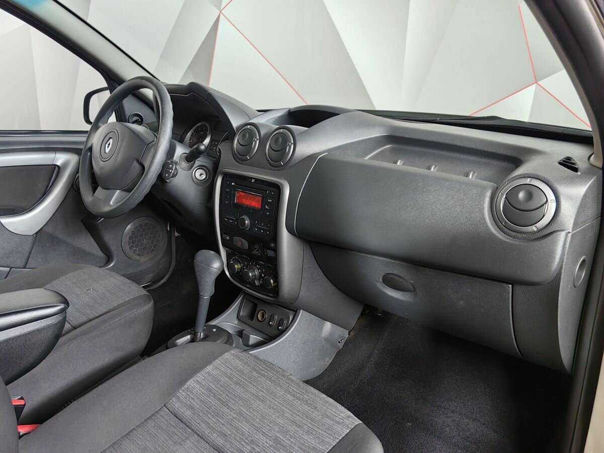 Б/У Рено Дастер 2014 года. Фото: #8