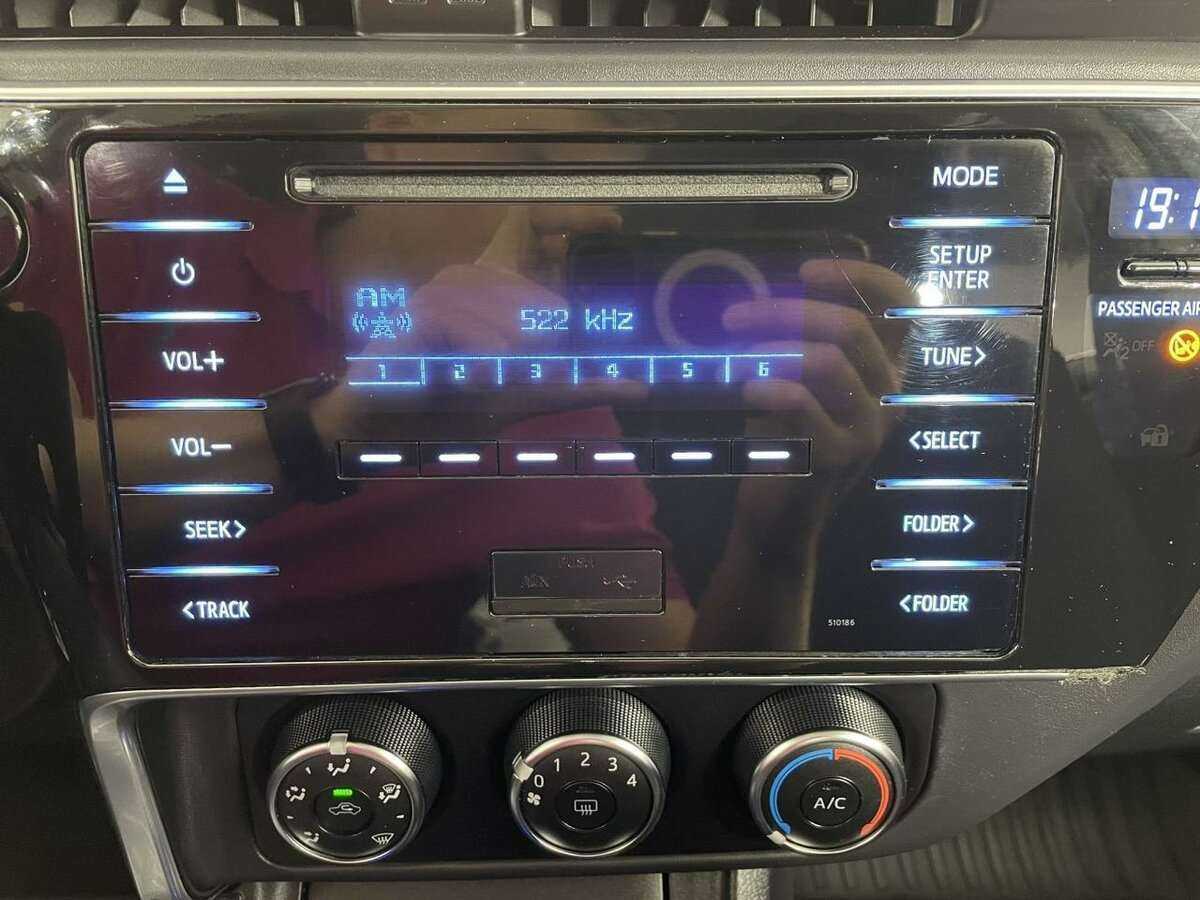 Б/У Тойота Королла 2017 года. Фото: #11