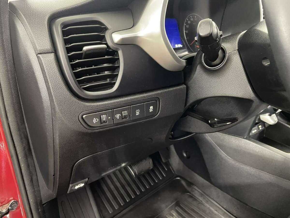 Б/У Киа Рио 2021 года. Фото: #8