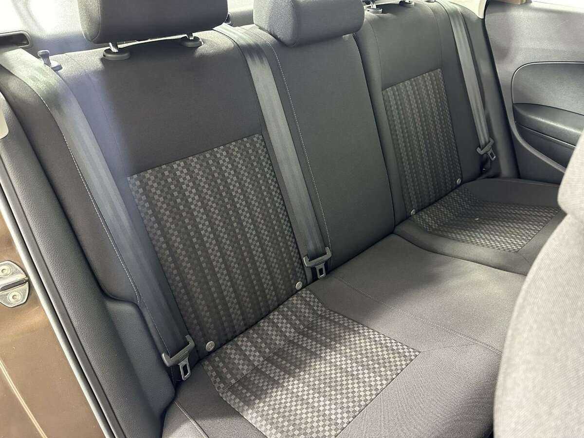 Б/У Фольксваген Поло 2016 года. Фото: #14