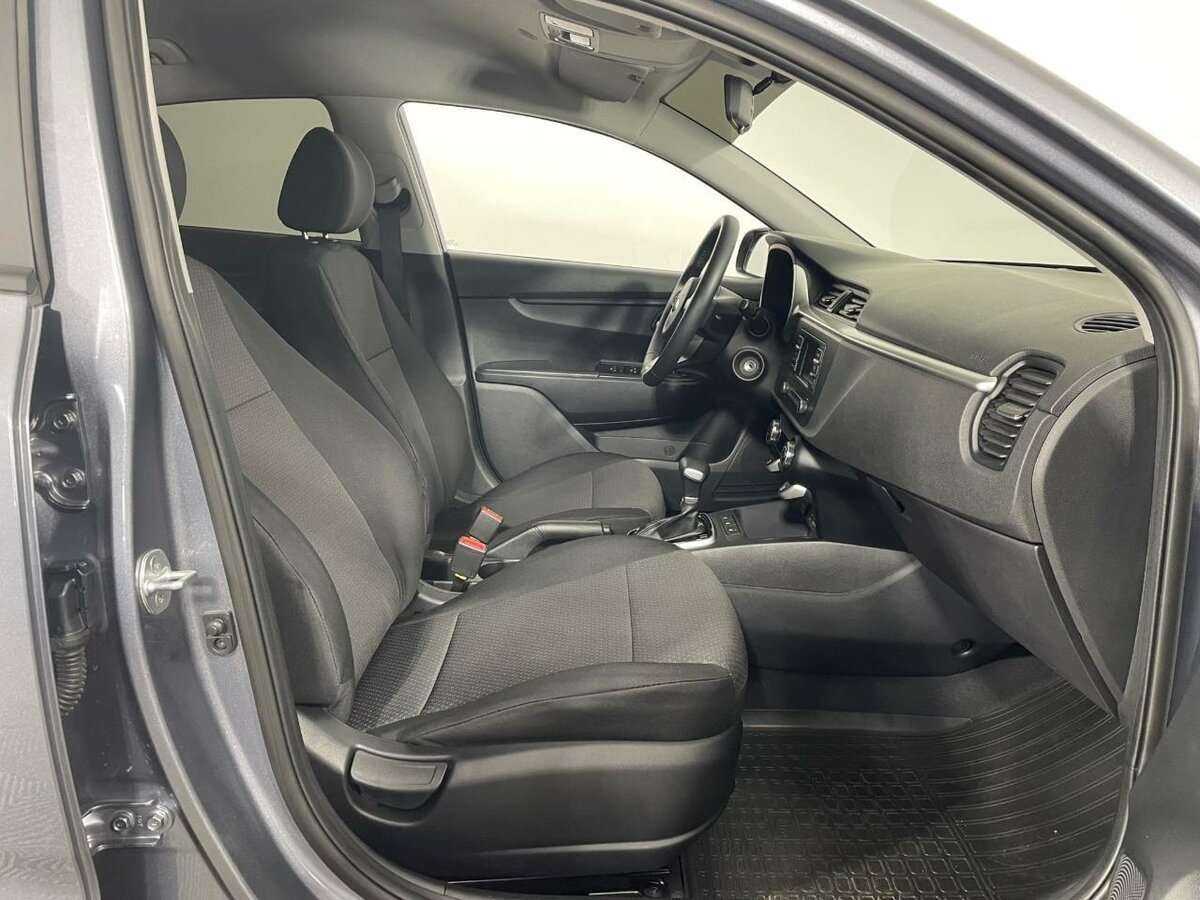 Б/У Киа Рио 2020 года. Фото: #13