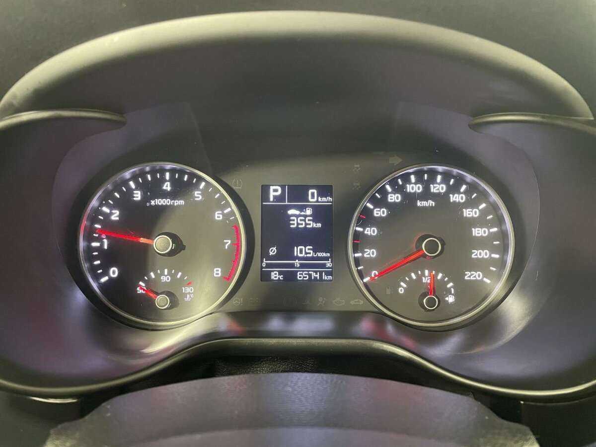 Б/У Киа Рио 2018 года. Фото: #10