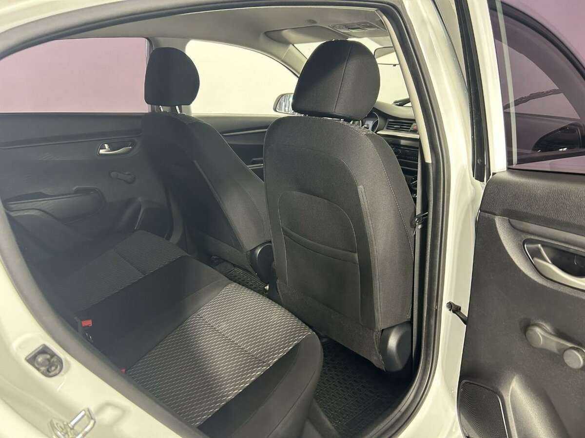 Б/У Киа Рио 2018 года. Фото: #15