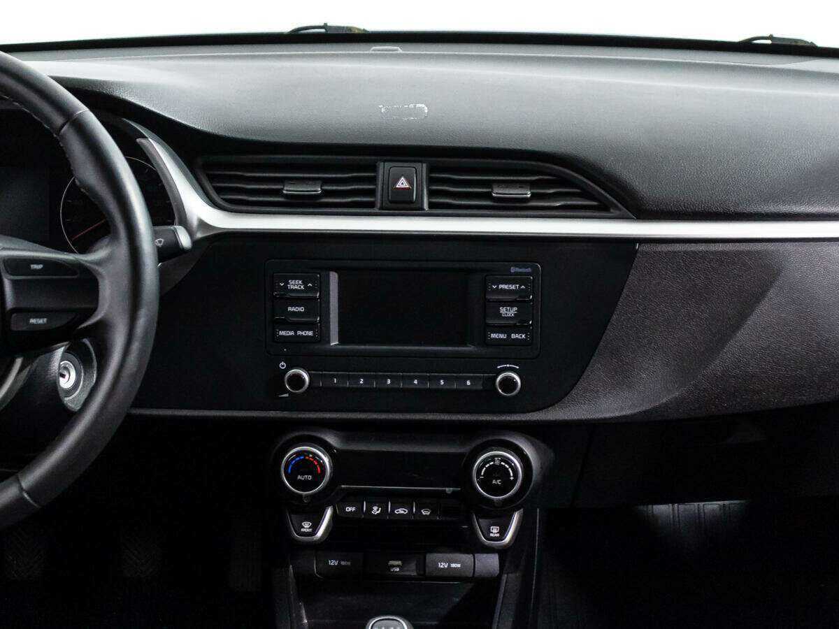 Б/У Киа Рио 2021 года. Фото: #13