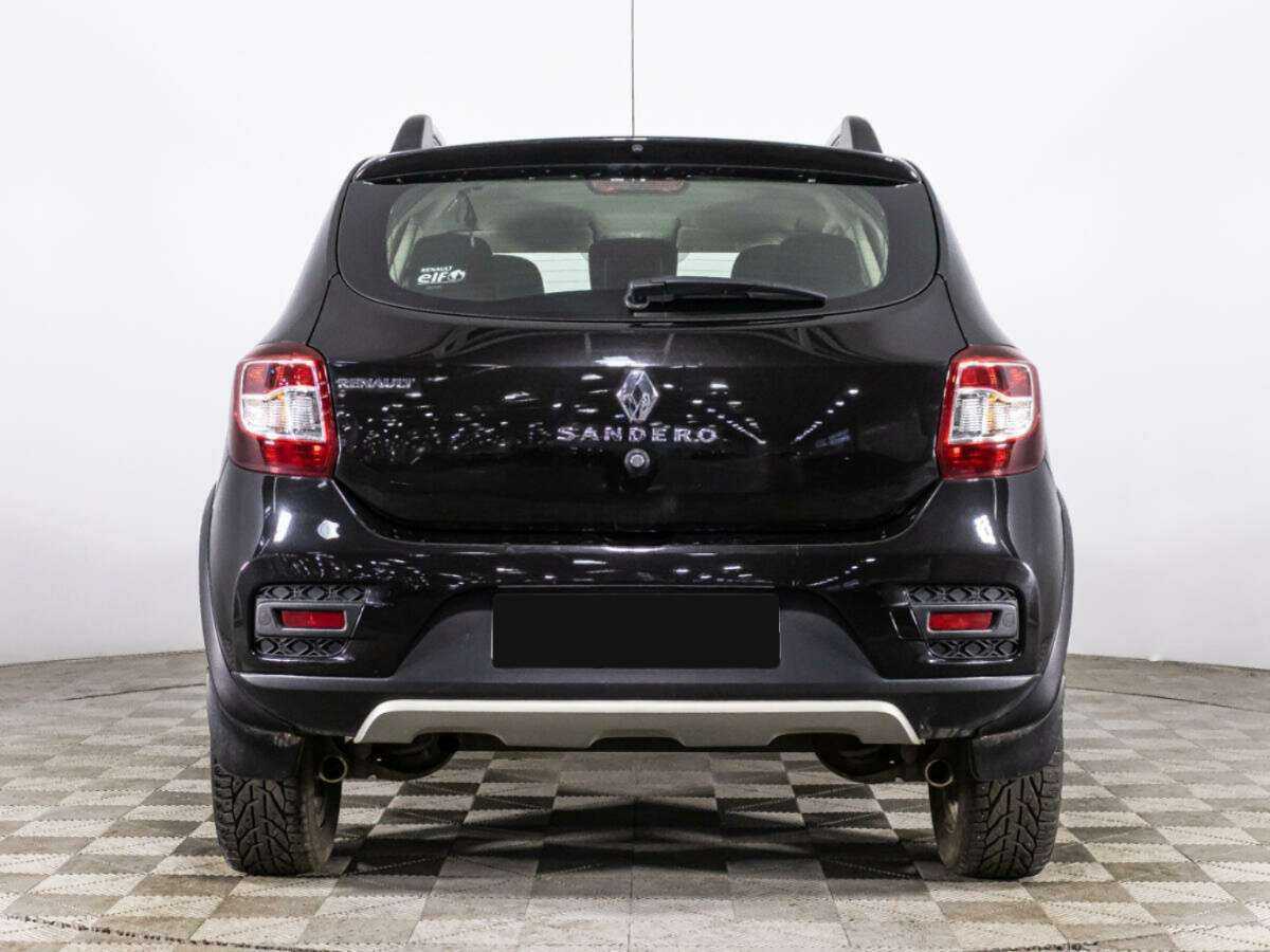 Б/У Рено Сандеро 2018 года. Фото: #5