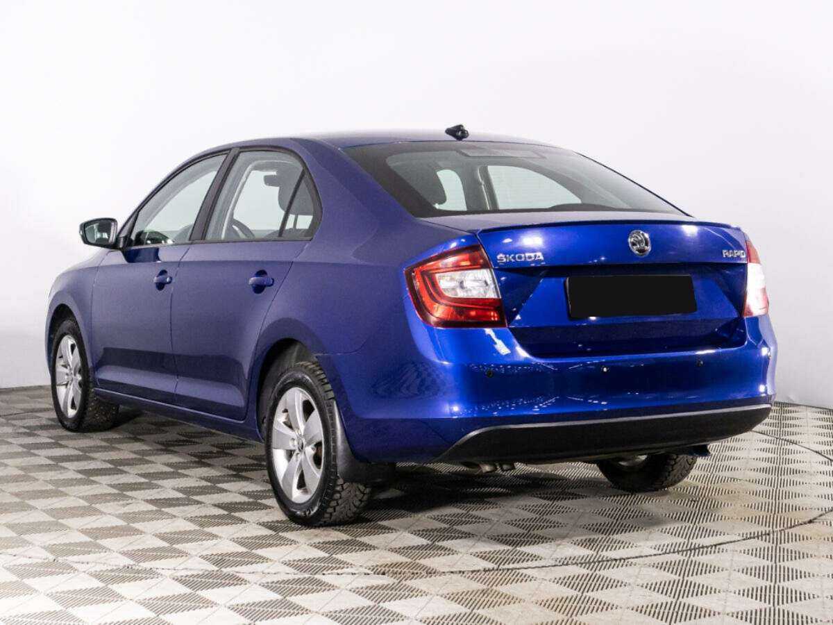 Б/У Шкода Рапид 2017 года. Фото: #6