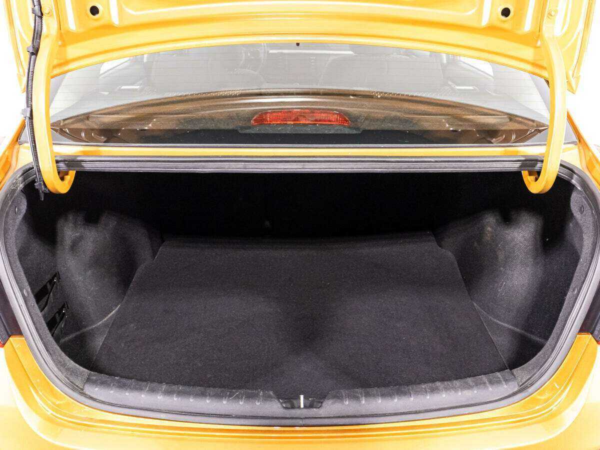 Б/У Киа Рио 2017 года. Фото: #14