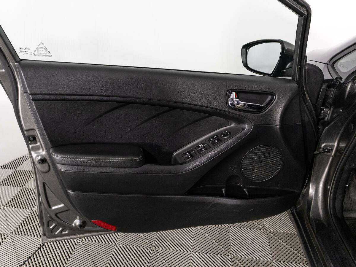 Б/У Киа Церато 2019 года. Фото: #23