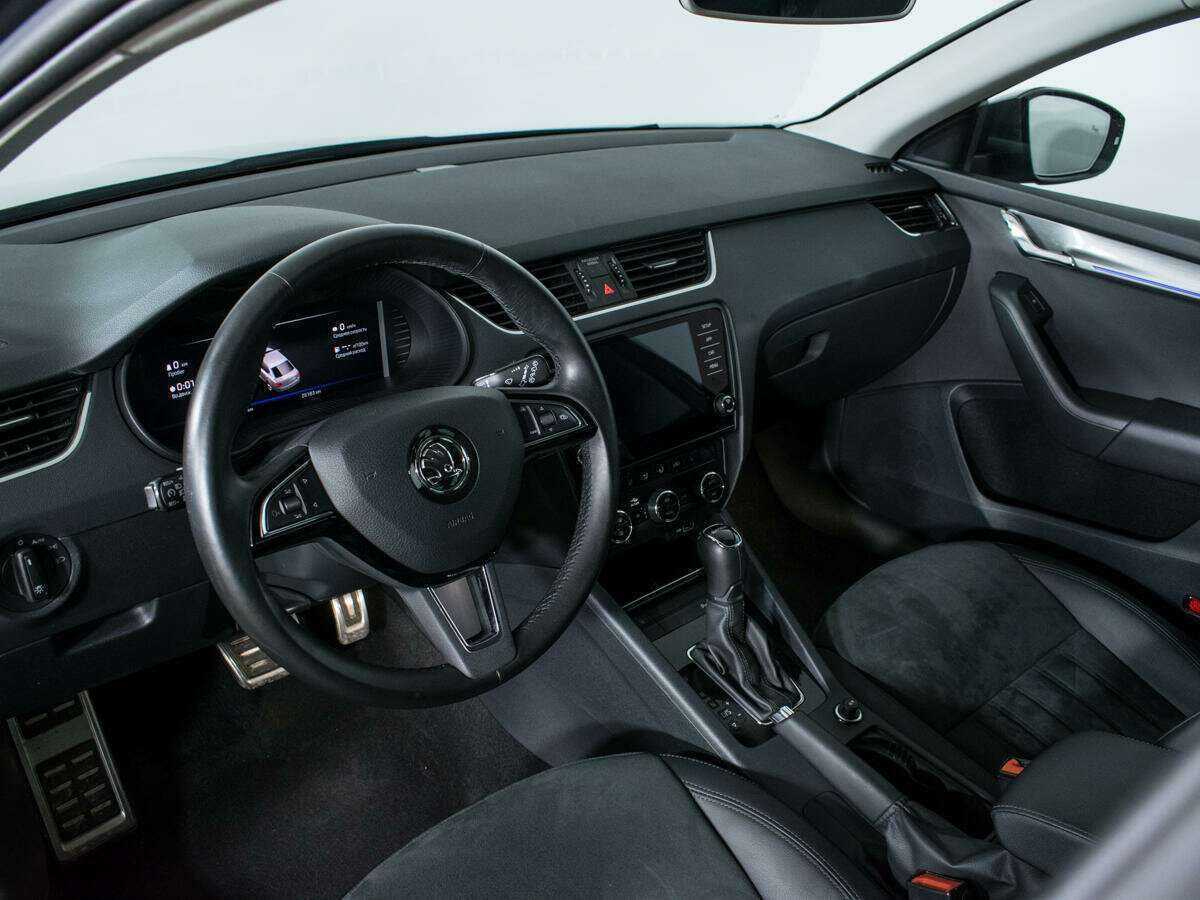 Б/У Шкода Октавия 2020 года. Фото: #12