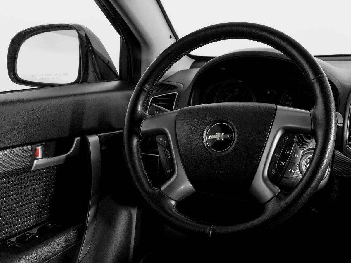 Б/У Шевроле Каптива 2013 года. Фото: #12