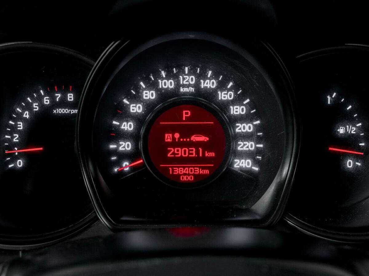 Б/У Киа Сид 2016 года. Фото: #10