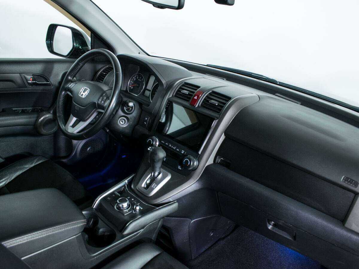 Б/У Хонда ЦР-В 2012 года. Фото: #8