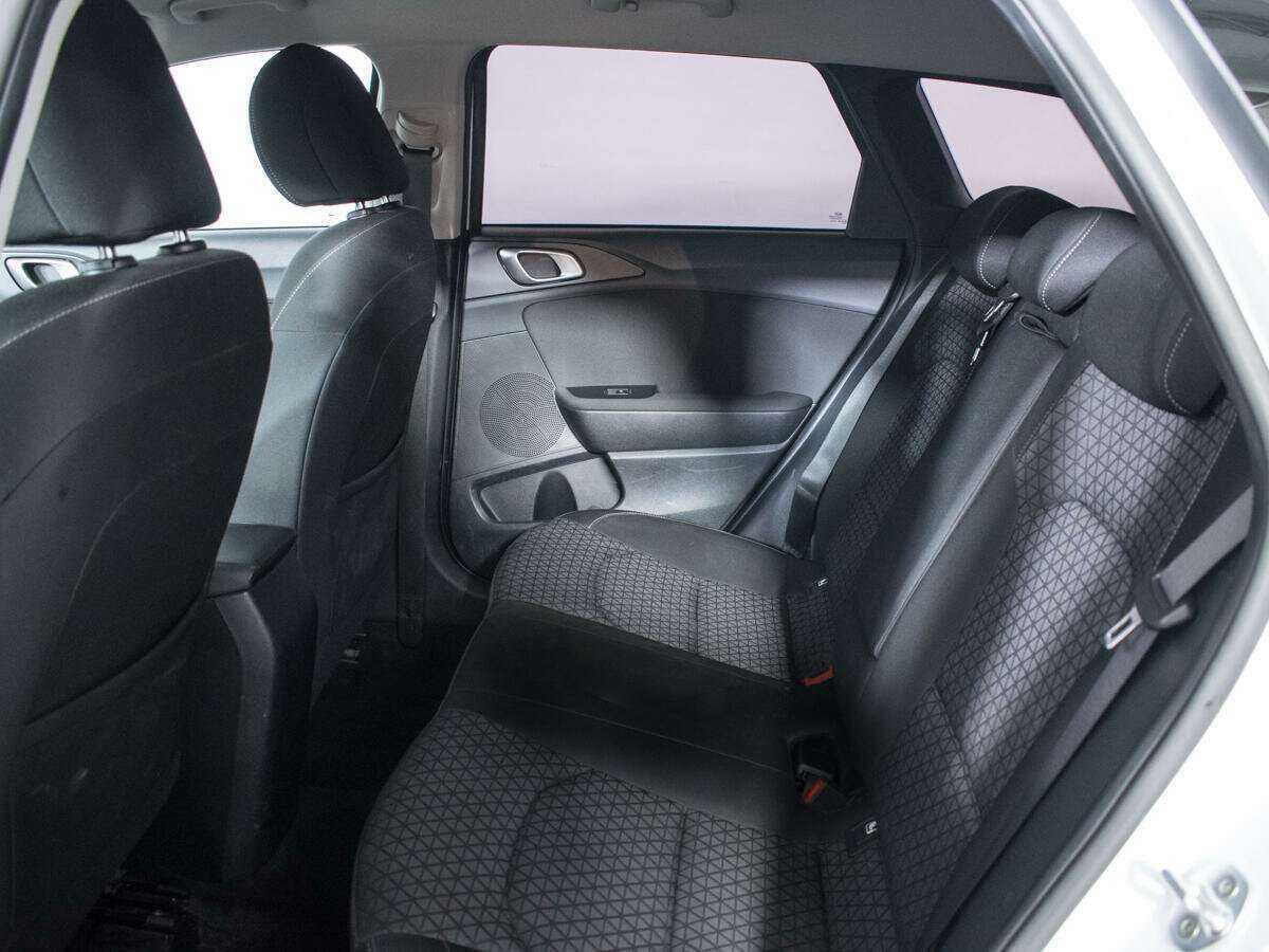 Б/У Киа Сид 2020 года. Фото: #9