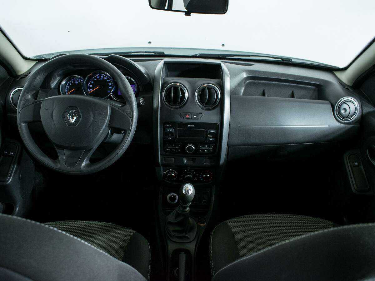 Б/У Рено Дастер 2018 года. Фото: #11